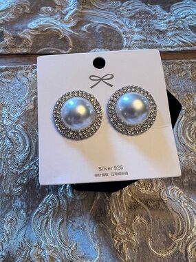 Silver Pearl Halo Stud Earrings